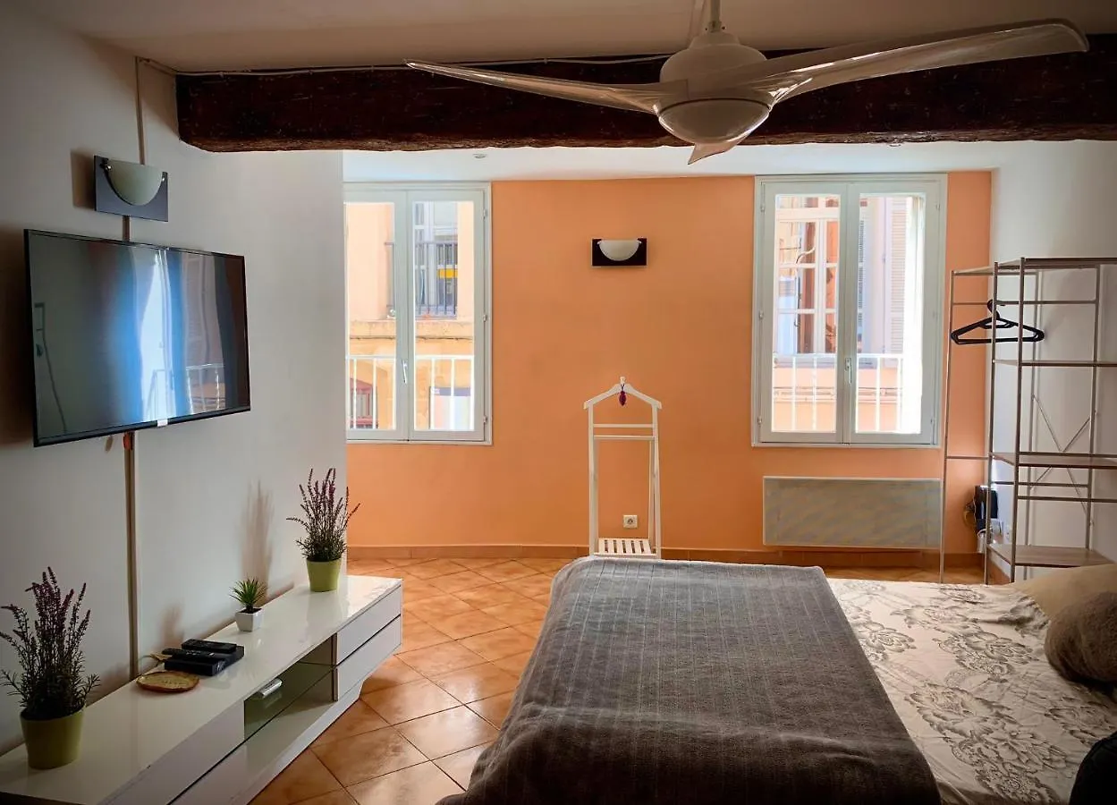 Apartment Studio Centre Historique Aix-En-Provence